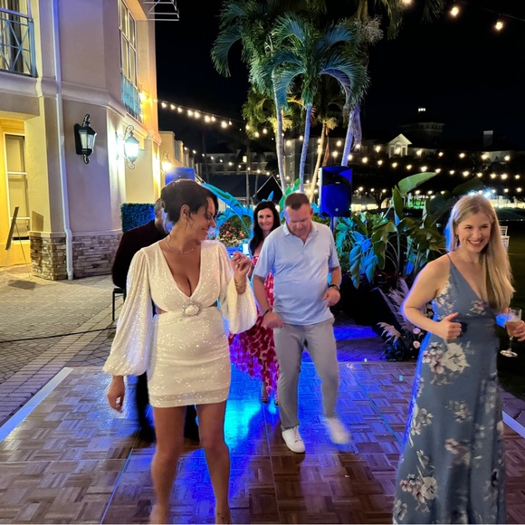 Nadine Merabi Caitlin white sequin dress - Picture 4 of 4